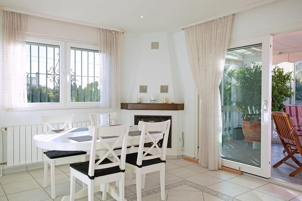 Villa Costa Del Sol Марбелья Номер фото