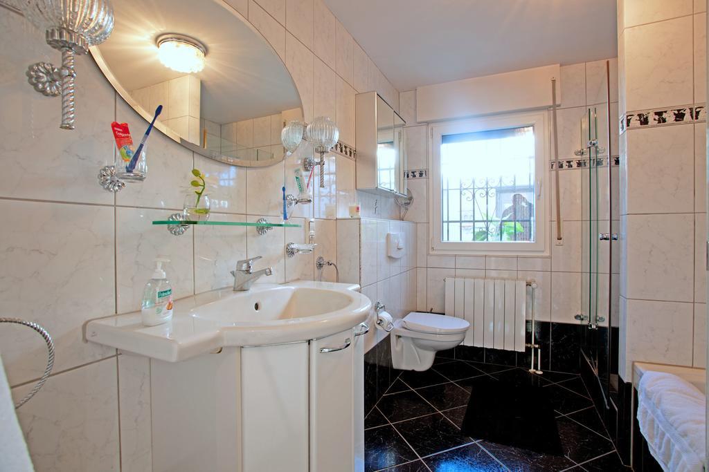 Villa Costa Del Sol Марбелья Номер фото